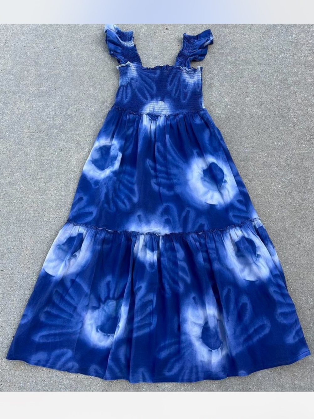 Tuckernuck dress Rory flutter sleeve midi tie dye blue women’s S